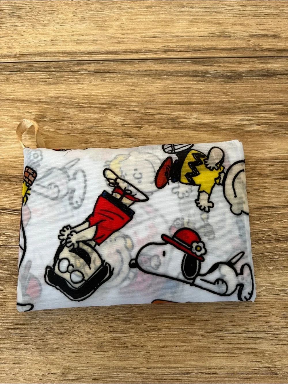 NEW Peanuts Character Foldable bag in White with Multicolor Print